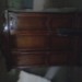 une garde robe 3porte encient modelle en vrais bois